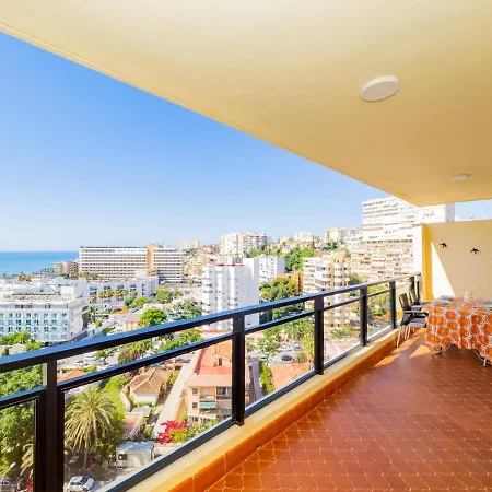 Cubo's Seaview Evy Playa Apartment Torremolinos