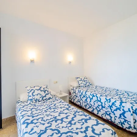 Cubo's Seaview Evy Playa Апартаменты Торремолинос