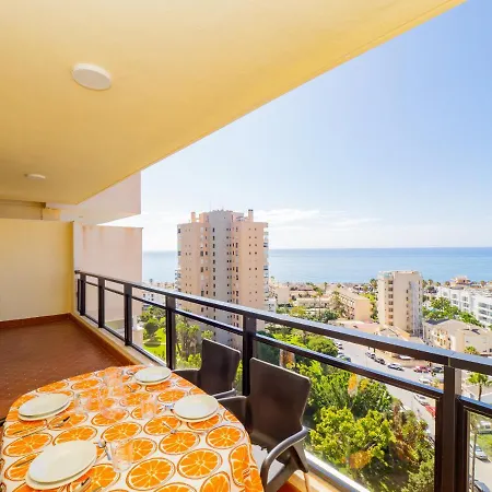 Cubo's Seaview Evy Playa Apartmán *