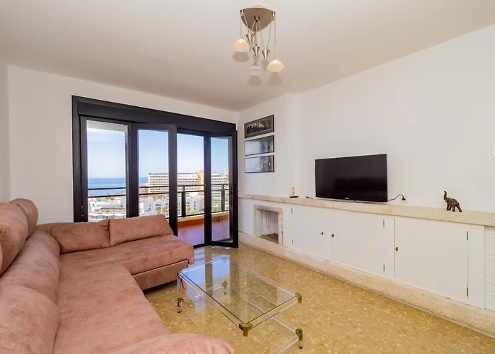 Cubo's Seaview Evy Playa