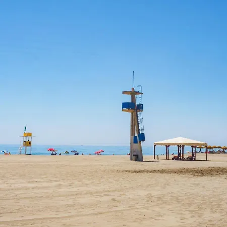 Апартаменти Cubo's Seaview Evy Playa Торремолінос